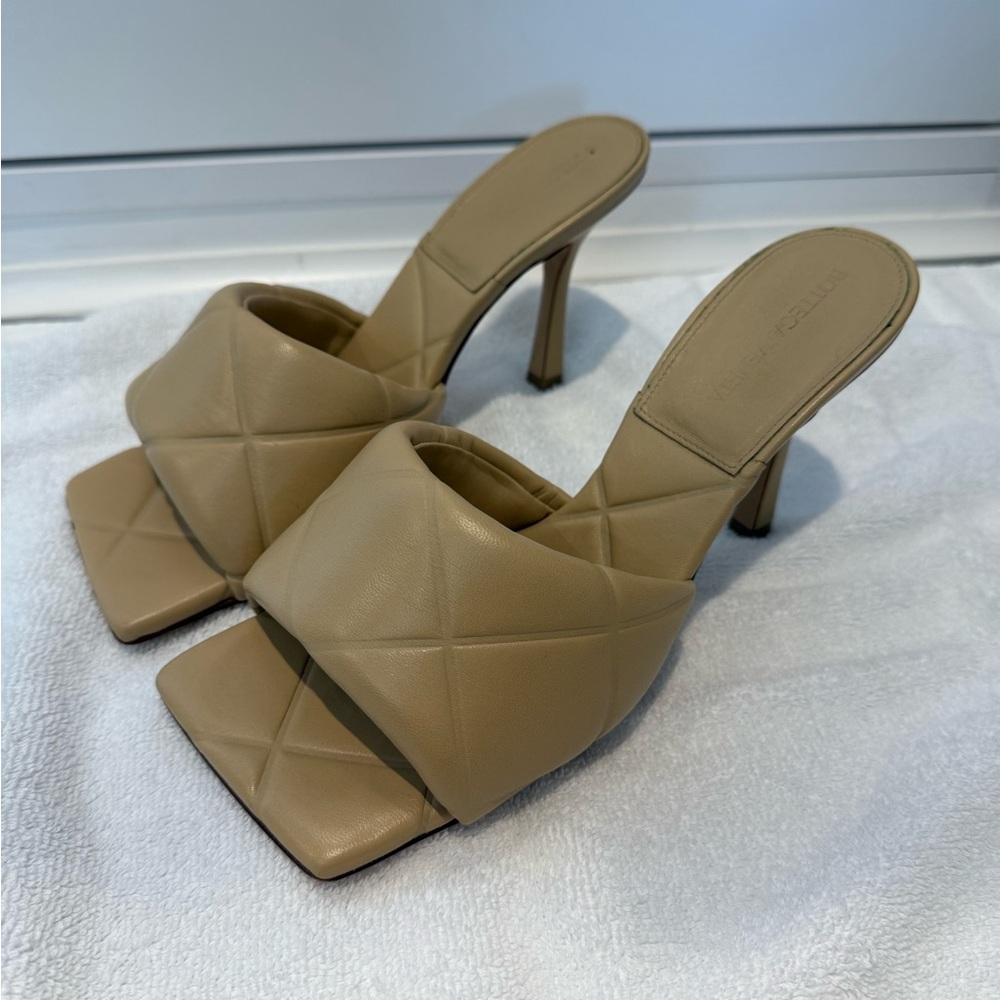 Bottega Veneta Tan Quilted Women's Mule